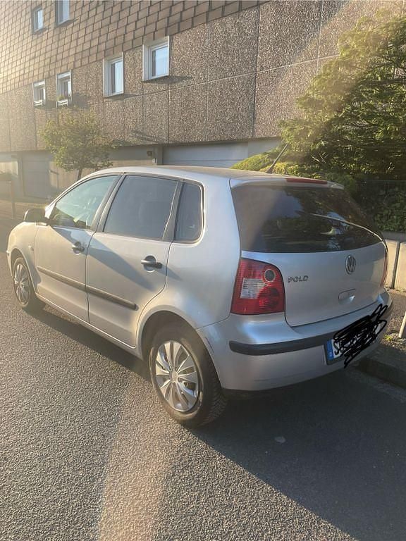 Silber Gebraucht 2002 VW Polo Basis Kombi | 1.250 € (Fairer Preis) - Bild 1/4