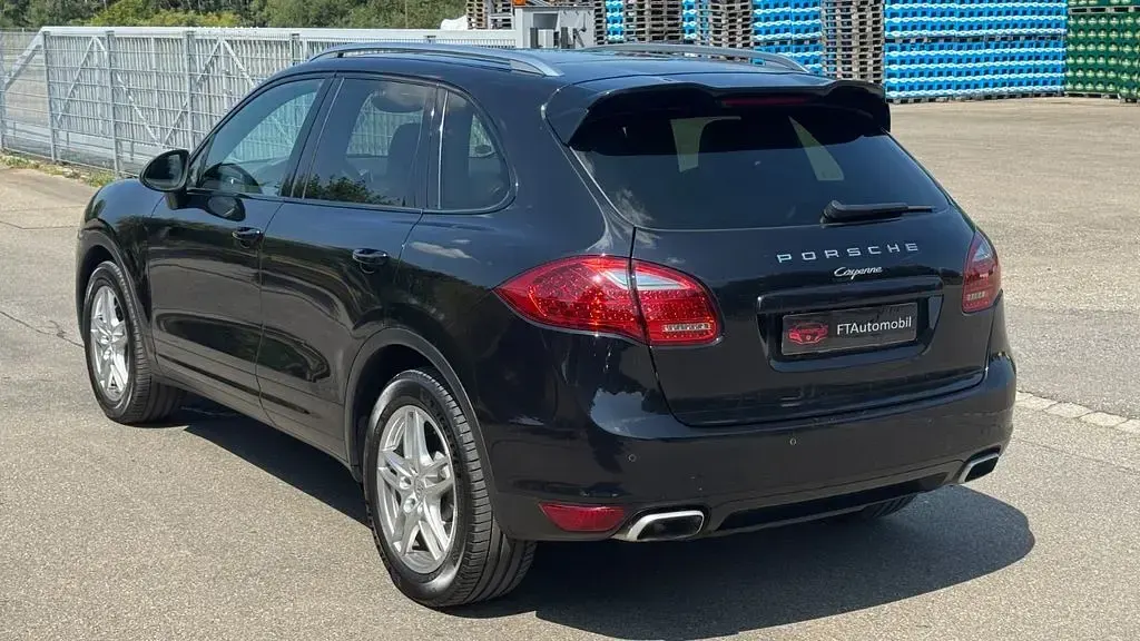 Gebraucht Porsche Cayenne 245 PS (180 kW) 2012 Schwarz SUV