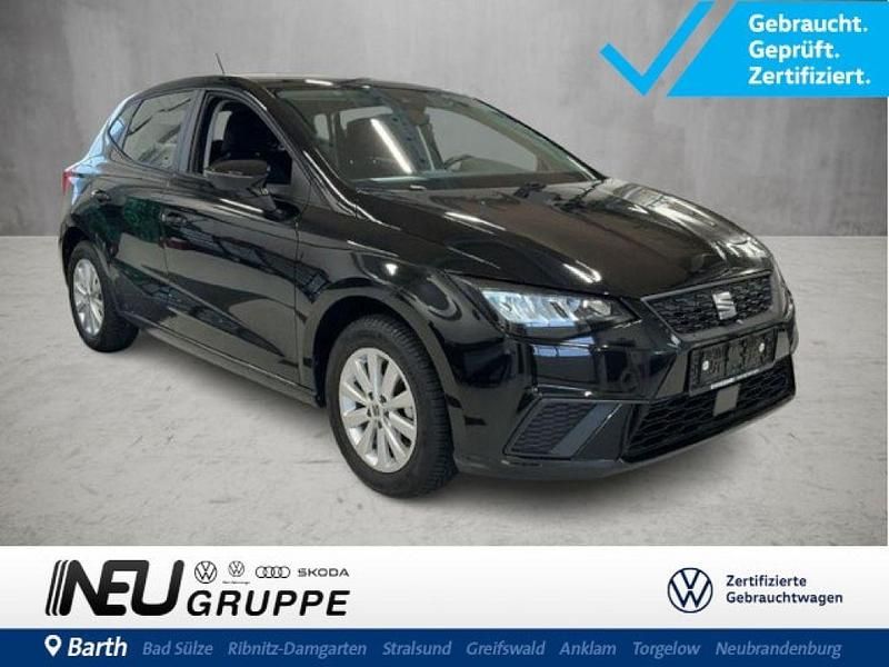 Midnight schwarz (metallic) Gebraucht 2023 Seat Ibiza Style Limousine | 15.179 € (Guter Preis) - Bild 1/4