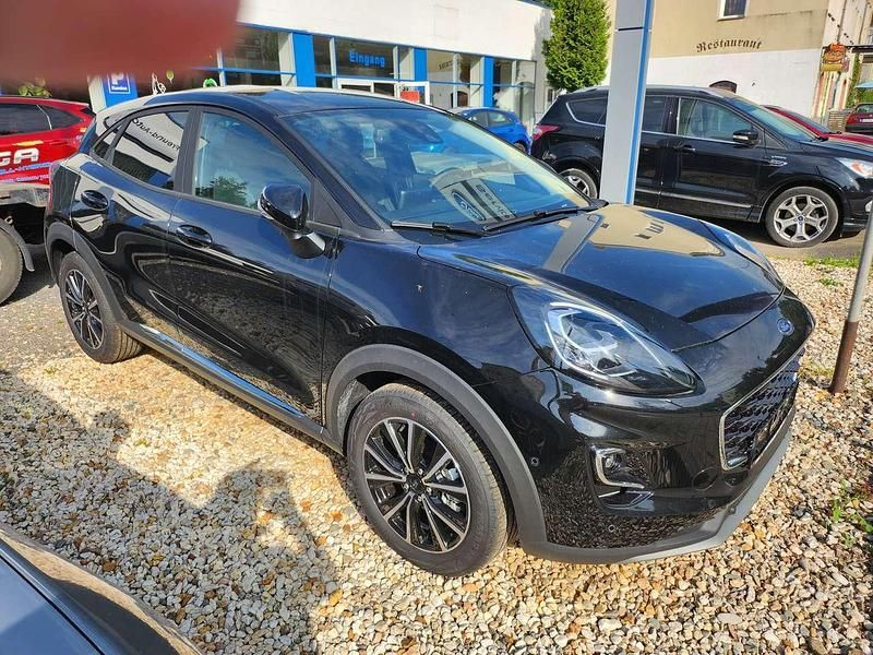 Gebraucht Ford Puma Titanium 125 PS (91 kW) 2024 Obsidianschwarz metallic SUV