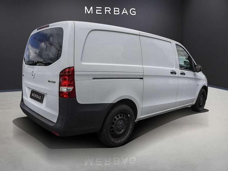 Gebraucht Mercedes Vito 163 PS (119 kW) 2020 Arktikweiß Van