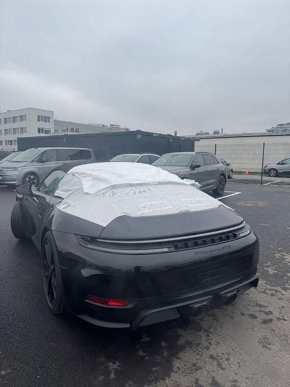 Neu Porsche 911 541 PS (397 kW) 2025 Tiefschwarz Cabrio