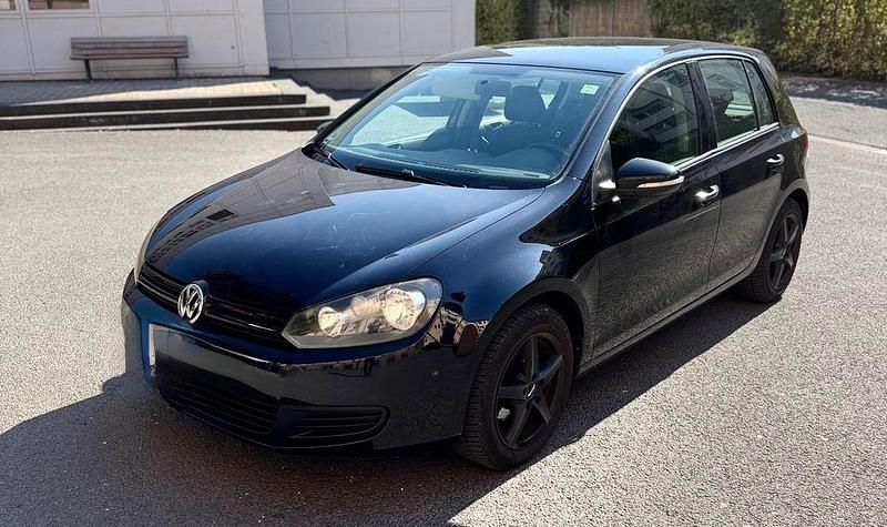 Schwarz Gebraucht 2010 VW Golf VI Trendline Limousine | 3.300 € (Guter Preis) - Bild 1/4