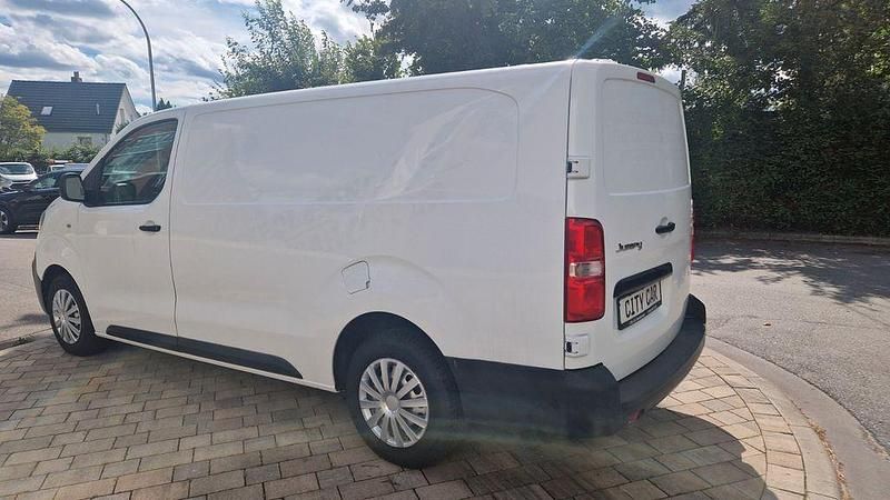 Gebraucht Citroën Jumpy 122 PS (89 kW) 2020 Weiß Van / Kleinbus