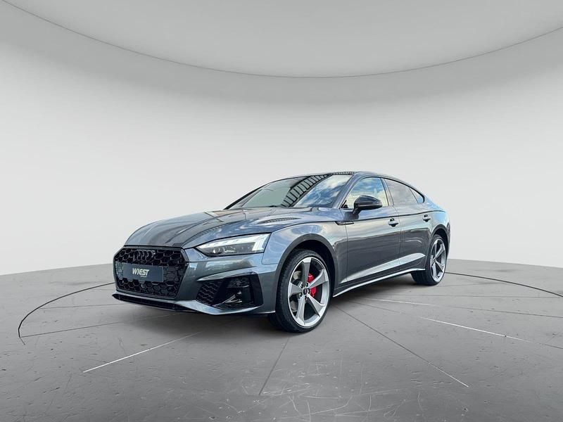 Daytonagrau perleffekt Gebraucht 2024 Audi A5 Sportback S-Line Kleinwagen | 47.250 € (Etwas zu teuer) - Bild 1/1
