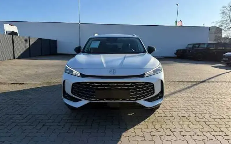 Gebraucht MG HS Luxury 272 PS (200 kW) 2026 Weiß SUV