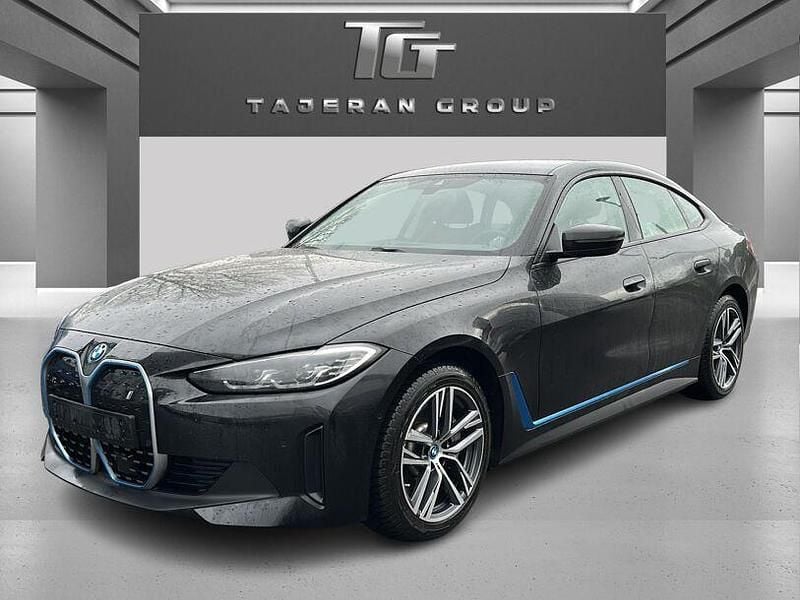 Schwarz Gebraucht 2022 BMW i4 Sport Line Limousine | 33.900 € (Superpreis) - Bild 1/4