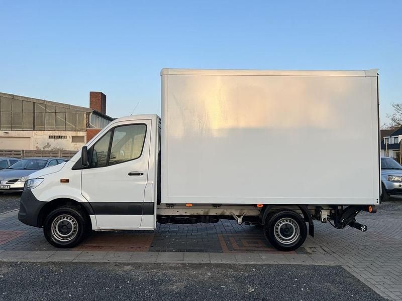 Gebraucht Mercedes Sprinter 114 PS (83 kW) 2023 Weiß Van
