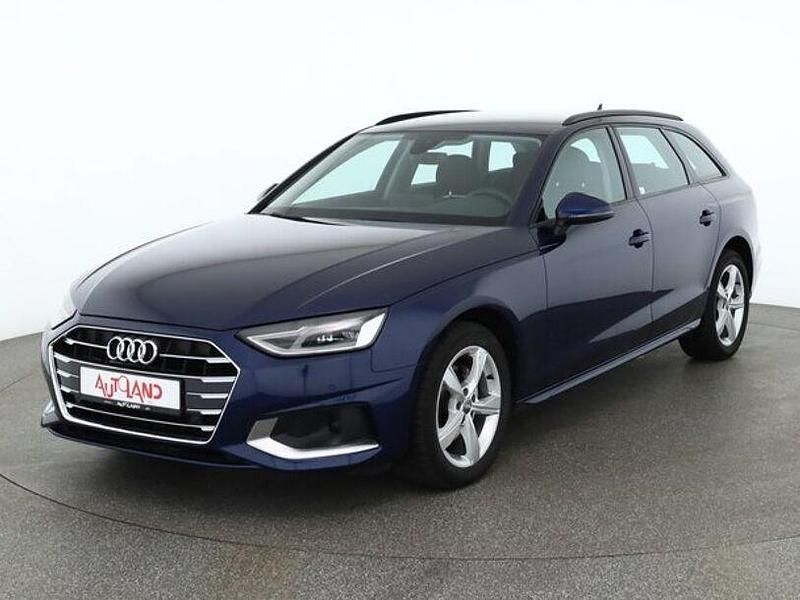 Gebraucht Audi A4 Ambiente 163 PS (119 kW) 2021 Blau Kombi