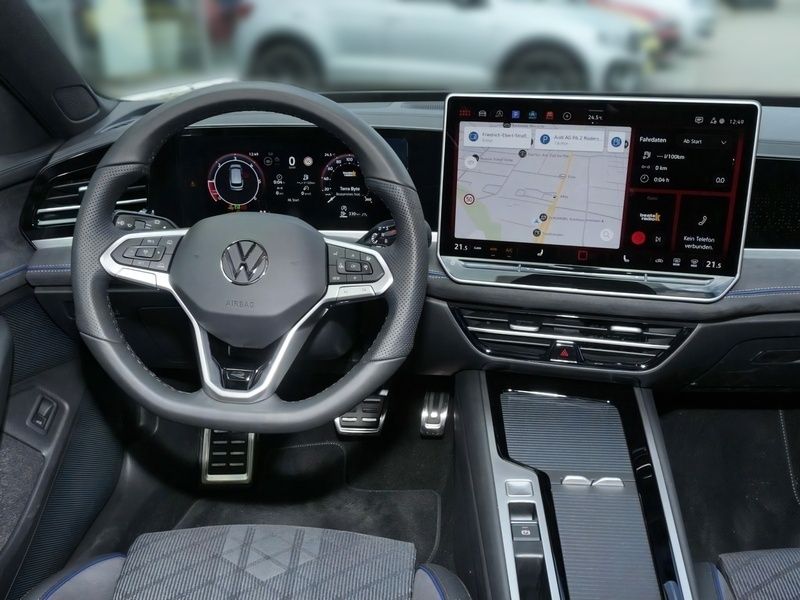 Gebraucht VW Passat R-line 150 PS (110 kW) 2024 Schwarz Van / Kleinbus