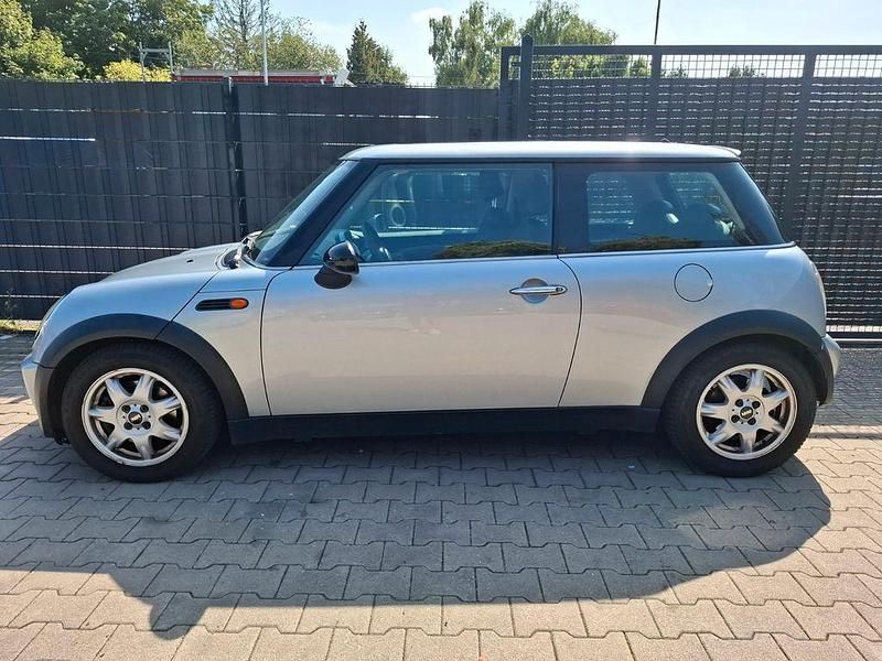Silber Gebraucht 2005 Mini Cooper Kleinwagen | 899 € (Fairer Preis) - Bild 1/4