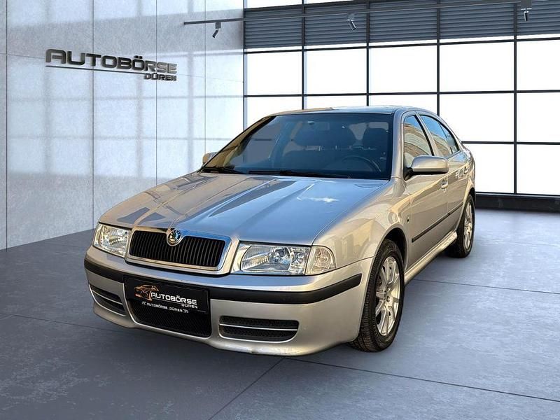 Gebraucht Skoda Octavia 102 PS (75 kW) 2009 Silber Limousine