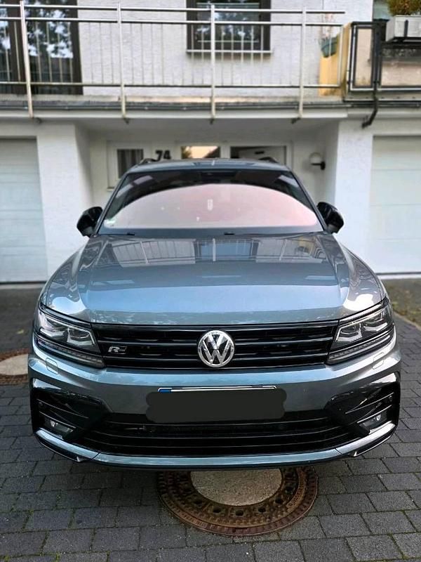 Gebraucht VW Tiguan Allspace R-line 190 PS (139 kW) 2019 Grau SUV