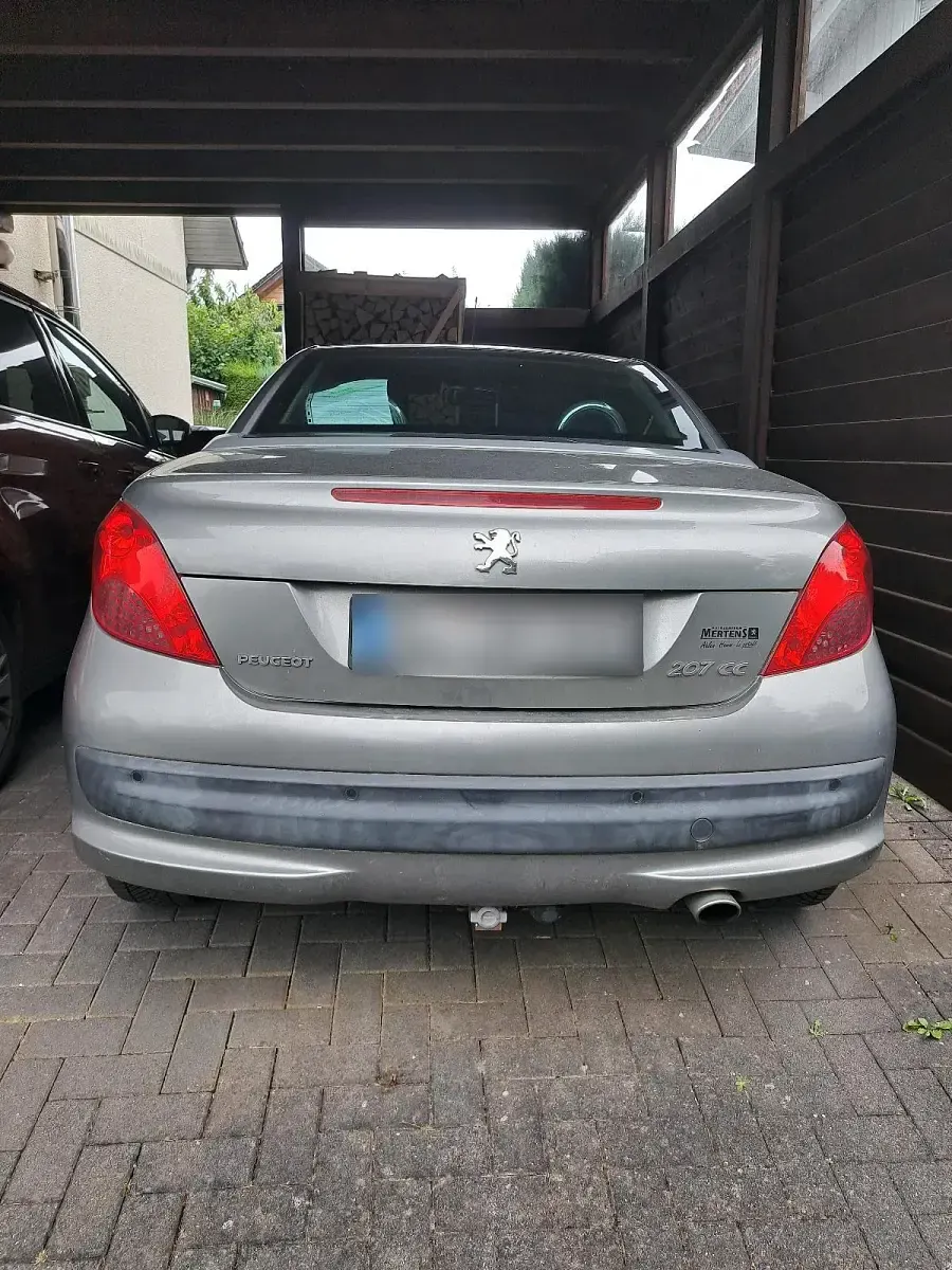 Gebraucht Peugeot 207 CC 88 PS (64 kW) 2009 Silber Cabrio