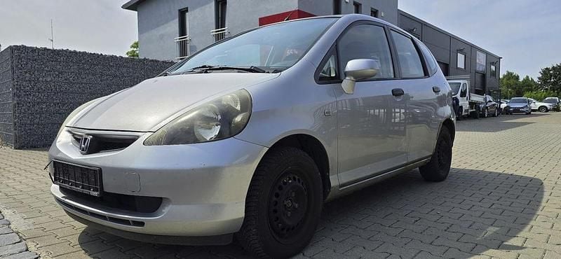 Silber Gebraucht 2004 Honda Jazz LS Kleinwagen | 590 € (Superpreis) - Bild 1/4