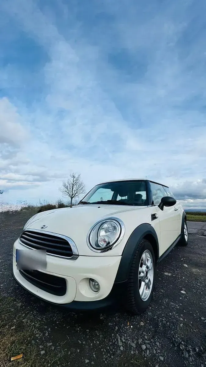 Used Mini ONE 98 HP (72 kW) 2013 White Hatchback