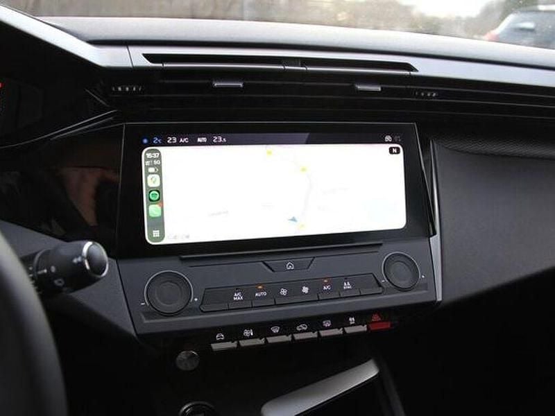 Gebraucht Peugeot e-308 11 kW (15 PS) 2025 Schwarz Kleinwagen