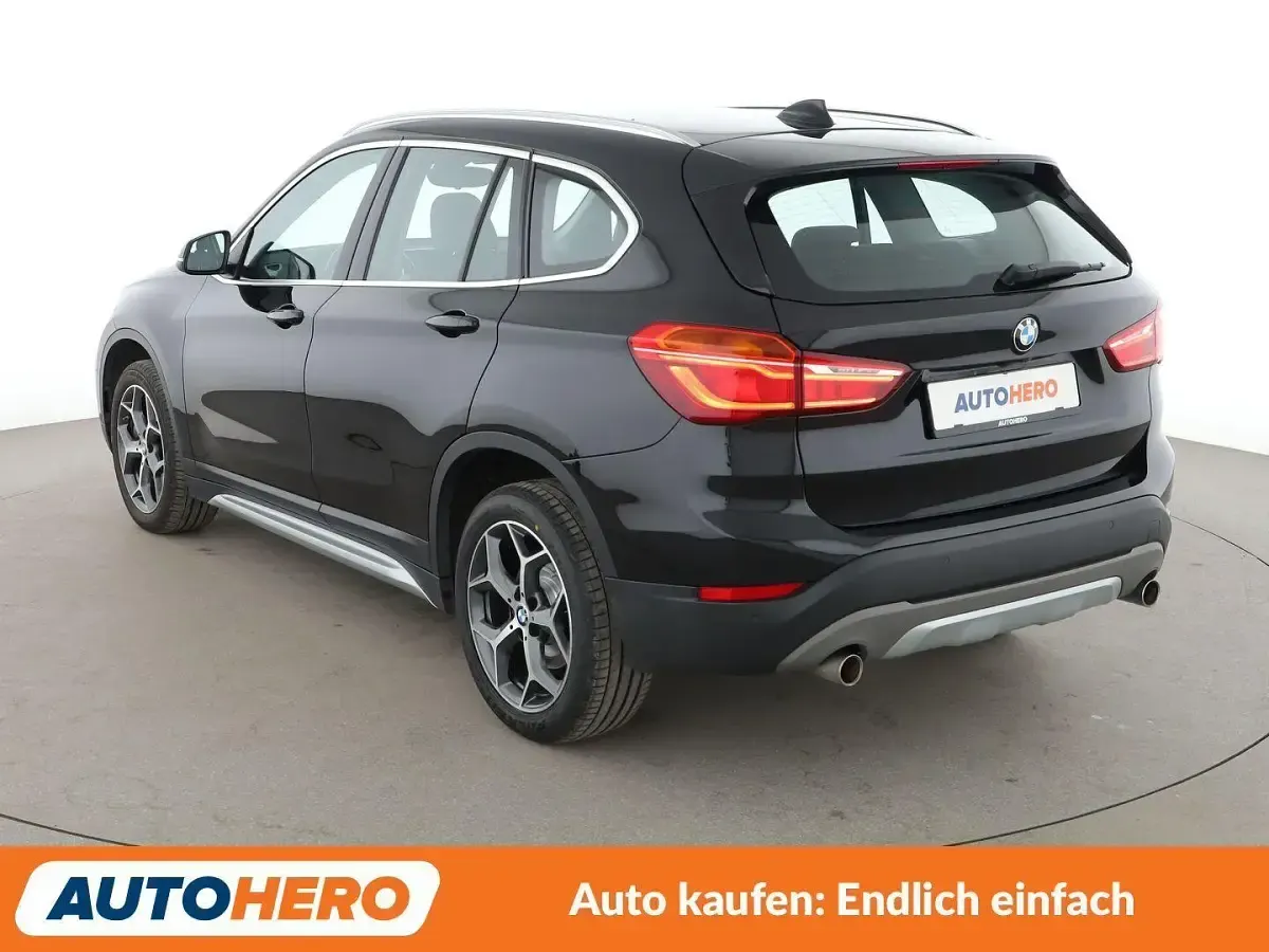 Gebraucht BMW X1 xLine 192 PS (141 kW) 2019 Saphirschwarz SUV