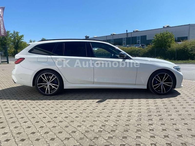 Gebraucht BMW 340 374 PS (275 kW) 2020 Alpinweiss iii Kombi