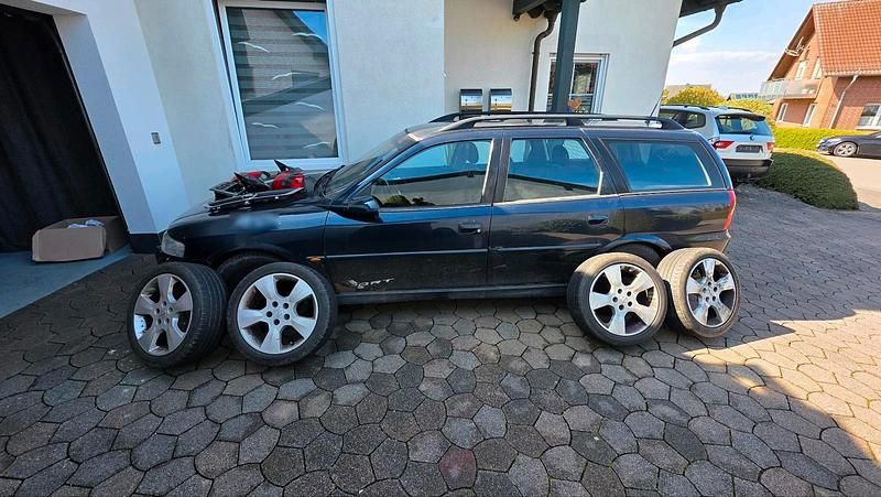 Gebraucht Opel Vectra 125 PS (91 kW) 2002 Blau Kombi