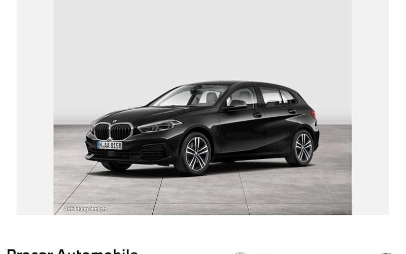 Schwarz Gebraucht 2022 BMW 118 Advantage Kleinwagen | 22.890 € (Fairer Preis) - Bild 1/4