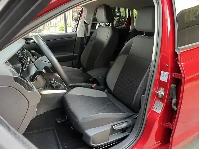 Gebraucht VW Polo IQ Drive 95 PS (69 kW) 2022 Rot Kleinwagen