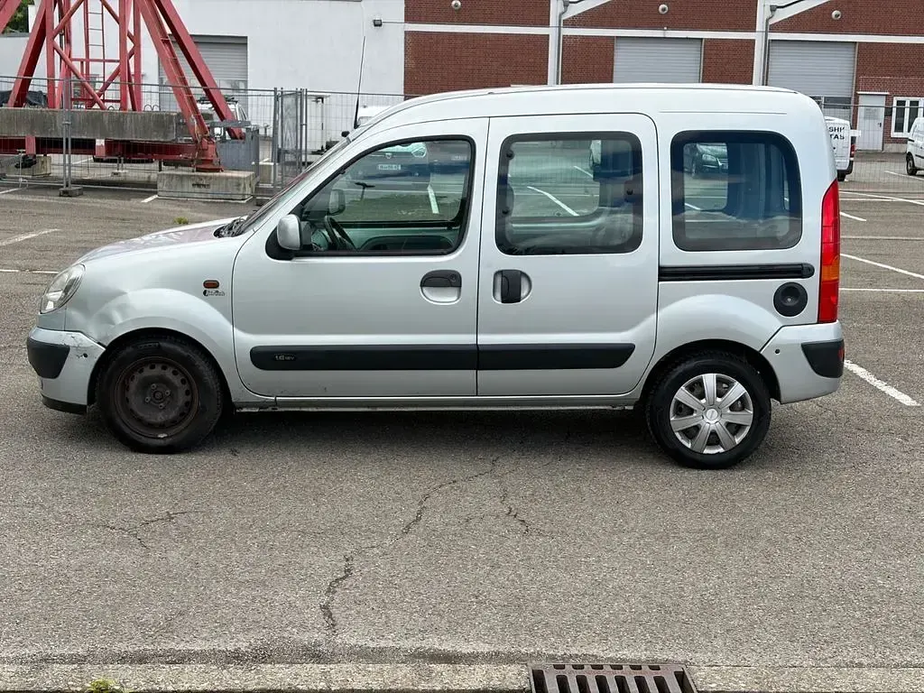 Gebraucht Renault Kangoo Privilege 95 PS (69 kW) 2003 Van / Kleinbus