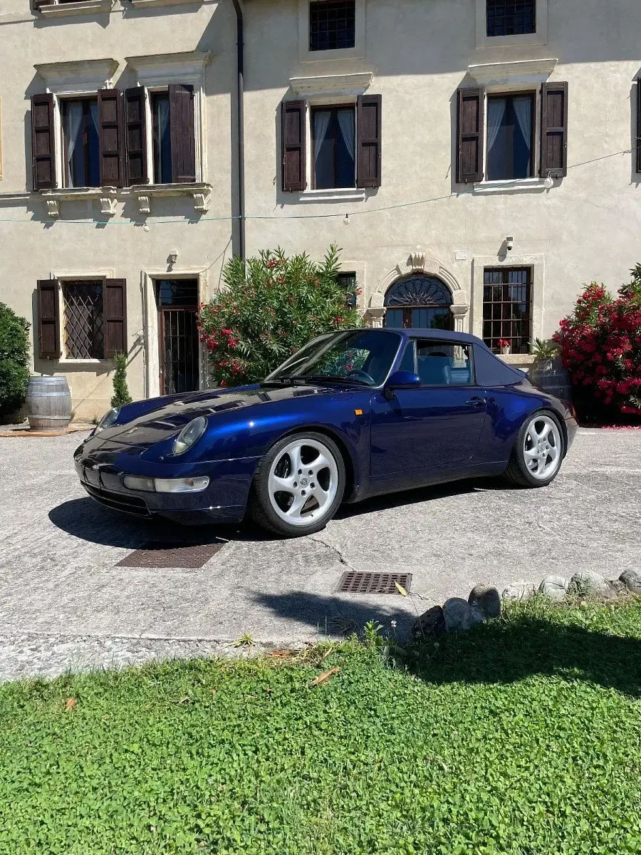 Gebraucht Porsche 993 285 PS (209 kW) 1997 Blau Cabrio