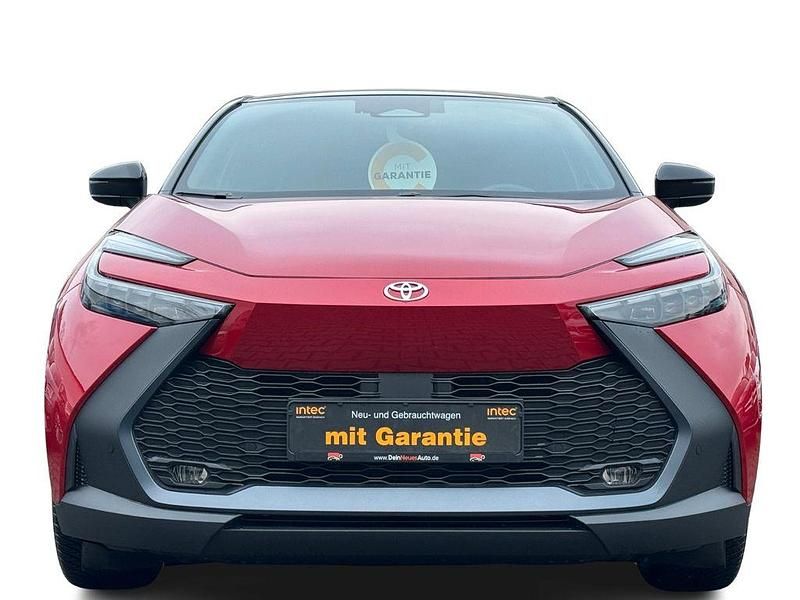 Gebraucht Toyota C-HR Team 152 PS (111 kW) 2024 Rot SUV