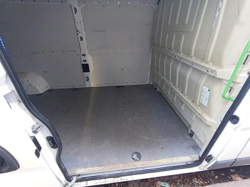 Gebraucht Peugeot Boxer 140 PS (102 kW) 2015 Van