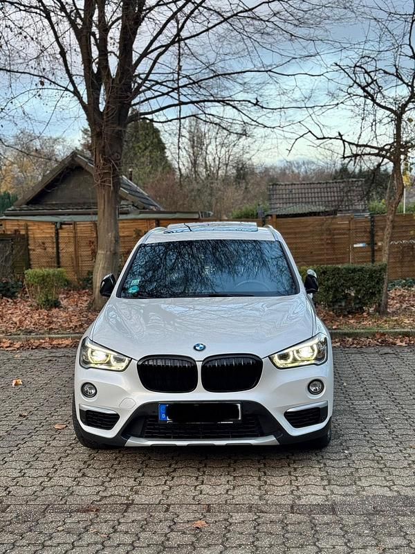 Gebraucht BMW X1 xLine 190 PS (139 kW) 2016 Weiß SUV
