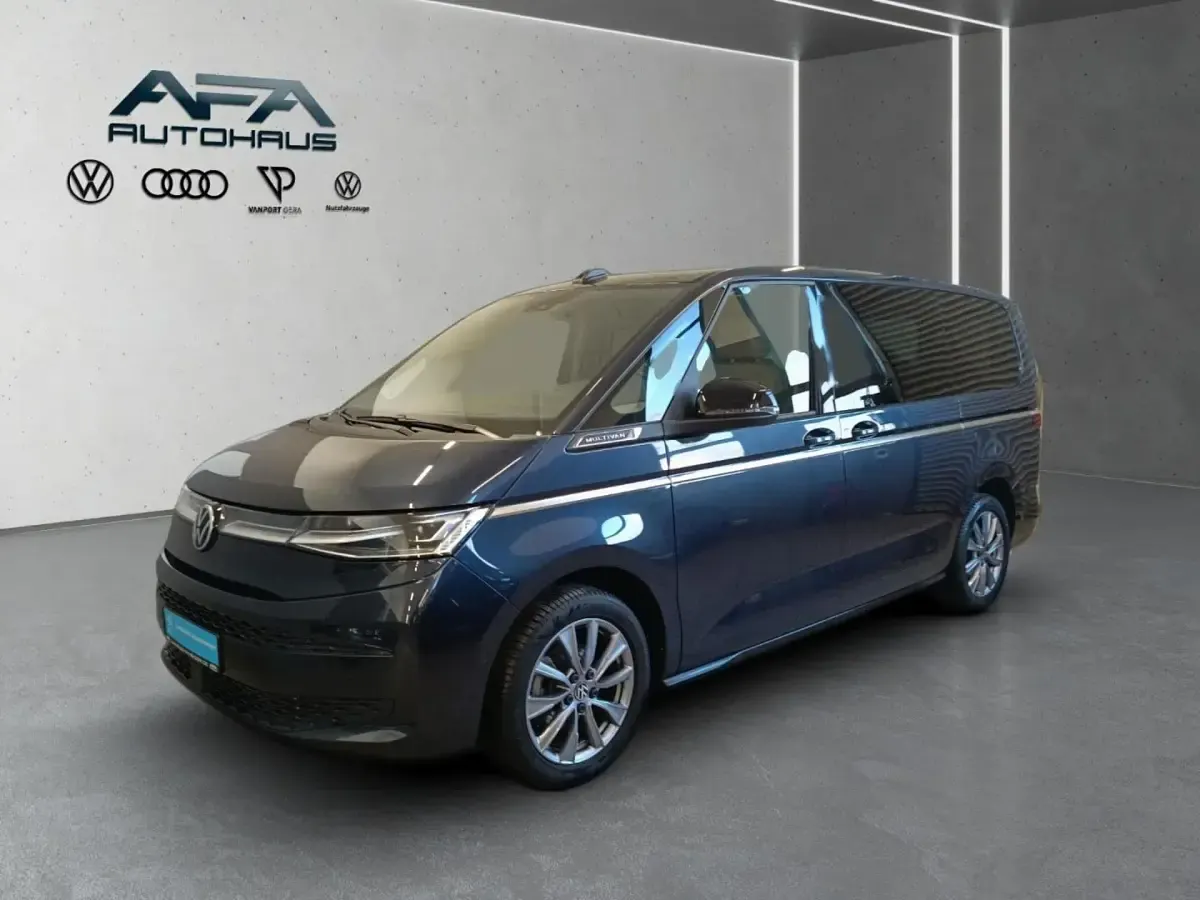 Gebraucht VW Multivan Style 150 PS (110 kW) 2025 Van / Kleinbus