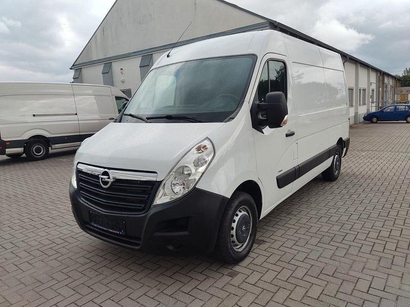Weiß Gebraucht 2019 Opel Movano Van | 13.499 € (Guter Preis) - Bild 1/4