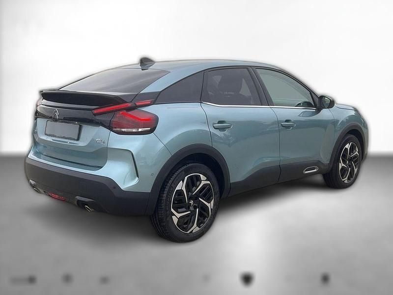 Gebraucht Citroën C4 Shine 131 PS (96 kW) 2023 Blau metallic SUV