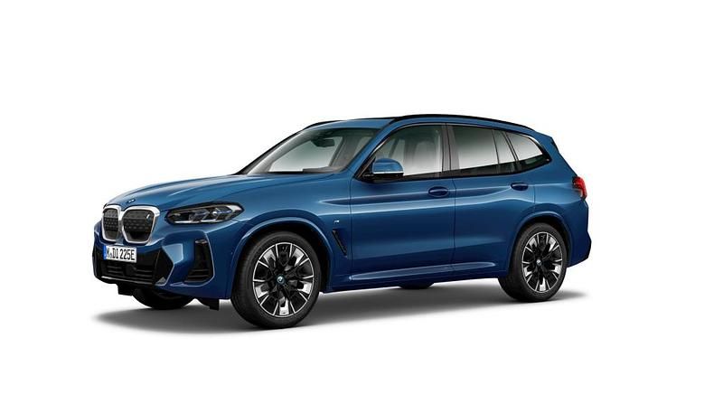 Gebraucht BMW iX3 Impressive 210 kW (286 PS) 2026 SUV