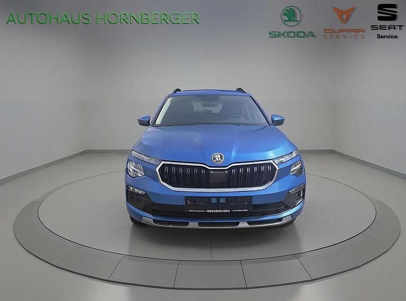 Neu Skoda Kamiq Selection 116 PS (85 kW) 2025 Raceblau metallic SUV