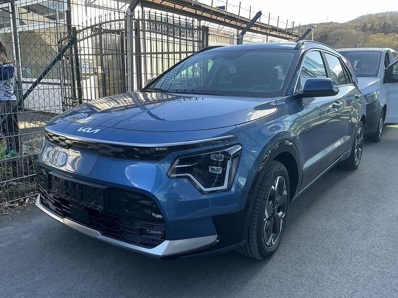 Gebraucht Kia e-Niro Inspiration 150 kW (204 PS) 2024 Blau SUV