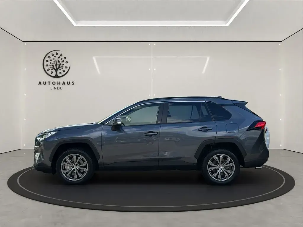 Gebraucht Toyota RAV4 Hybrid Team 178 PS (130 kW) 2025 Grau SUV