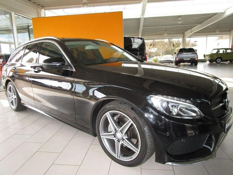 Gebraucht Mercedes C220 AMG 170 PS (125 kW) 2016 Schwarz Kombi