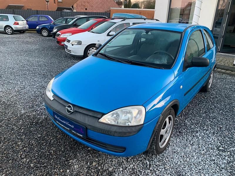 Blau Gebraucht 2001 Opel Corsa Limousine | 1.200 € (Fairer Preis) - Bild 1/4