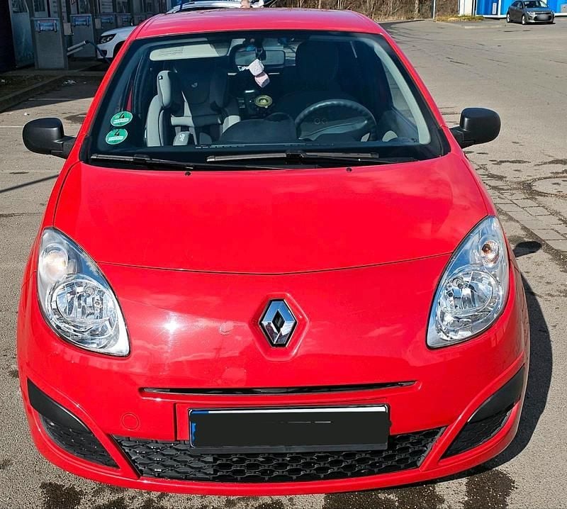 Gebraucht Renault Twingo 58 PS (42 kW) 2010 Rot Kleinwagen