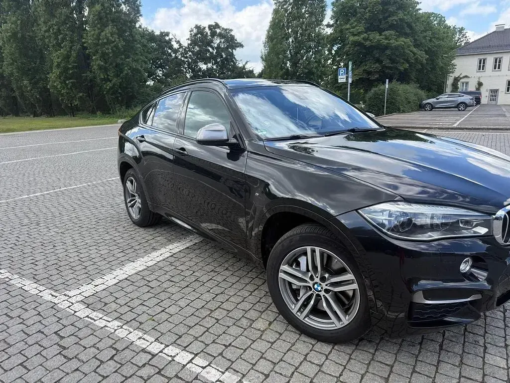 Gebraucht BMW X6 M50 Performance 381 PS (280 kW) 2018 Schwarz SUV