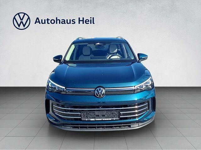 Gebraucht VW Tiguan Elegance 150 PS (110 kW) 2024 Nightshade blue (blau) SUV