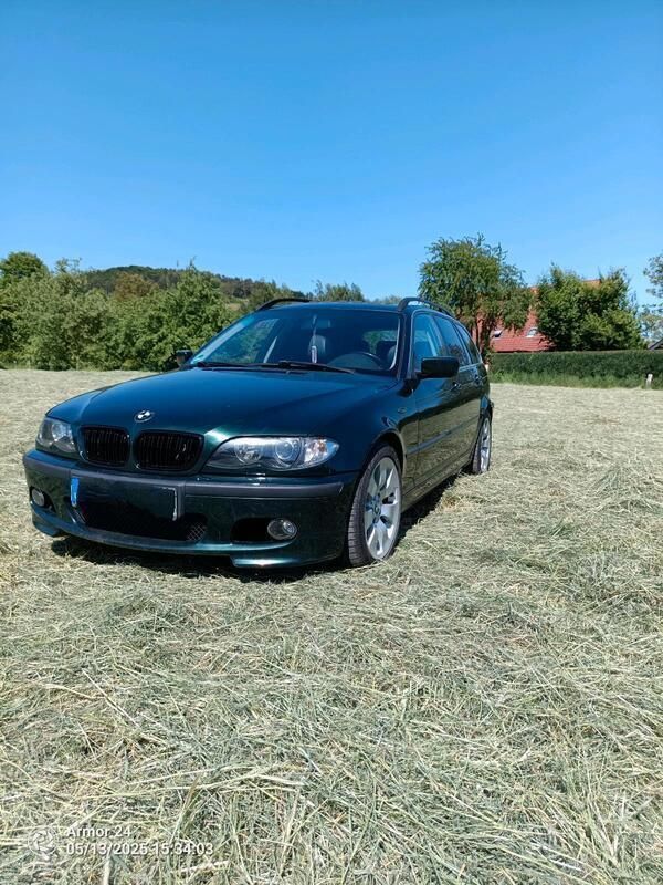 Grün Gebraucht 2004 BMW 325 Sport Line Kombi | 3.400 € (Guter Preis) - Bild 1/3