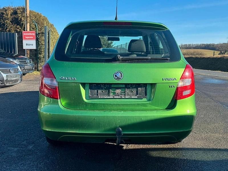 Gebraucht Skoda Fabia Ambition 90 PS (66 kW) 2013 Grün Kombi