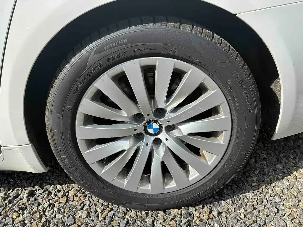Gebraucht BMW 750L 449 PS (330 kW) 2014 Weiß Limousine