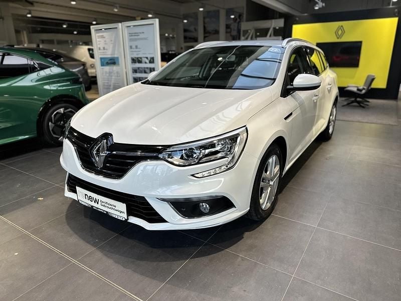 Weiß Gebraucht 2020 Renault Mégane IV Business Limousine | 14.990 € (Fairer Preis) - Bild 1/4