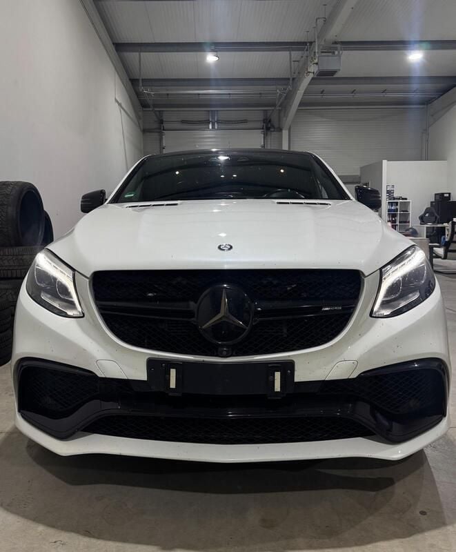 Weiß Gebraucht 2016 Mercedes GLE63 AMG AMG Coupé | 41.999 € (Superpreis) - Bild 1/4
