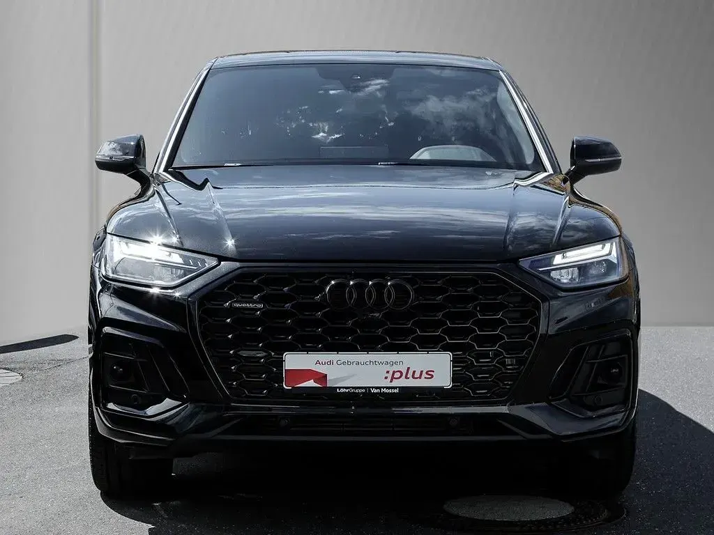 Gebraucht Audi Q5 Sportback Business 204 PS (150 kW) 2023 Mythosschwarz metallic SUV