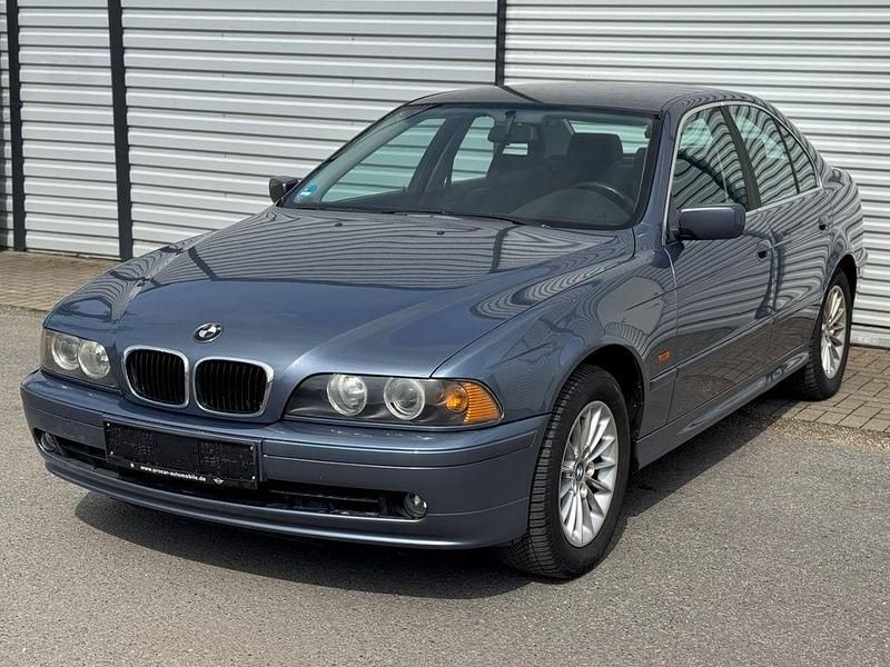 Usata BMW 520 170 CV (125 kW) 2001 Blu Berlina